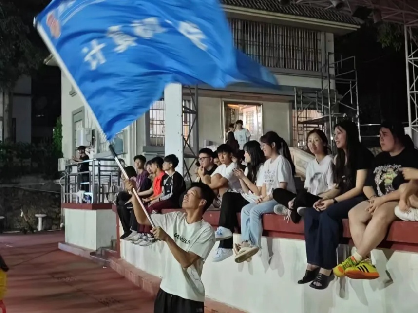 图片 19 图片 19