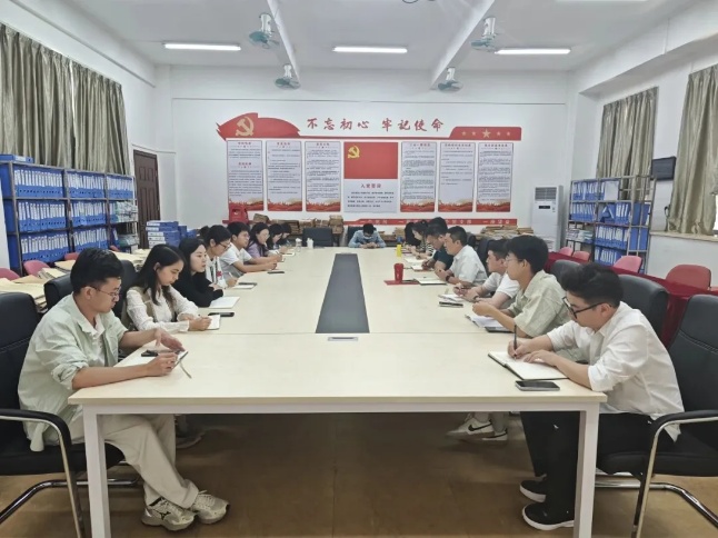 图片 1 图片 1