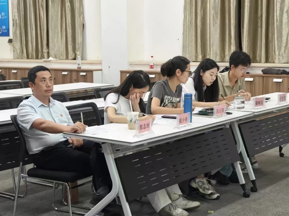 图片 11 图片 11
