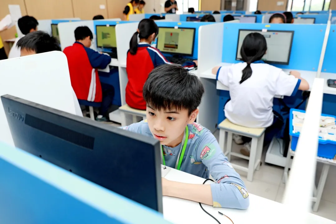 图片 7 图片 7
