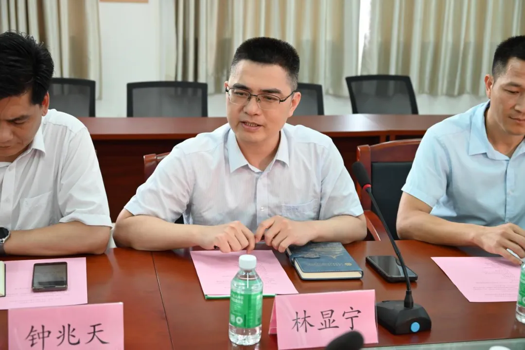 图片 2 图片 2