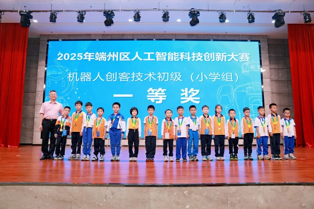 图片 10 图片 10