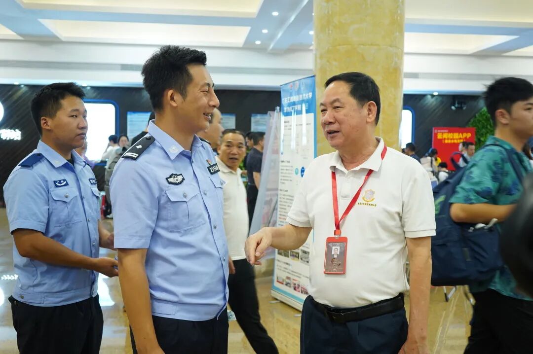 图片 9 图片 9
