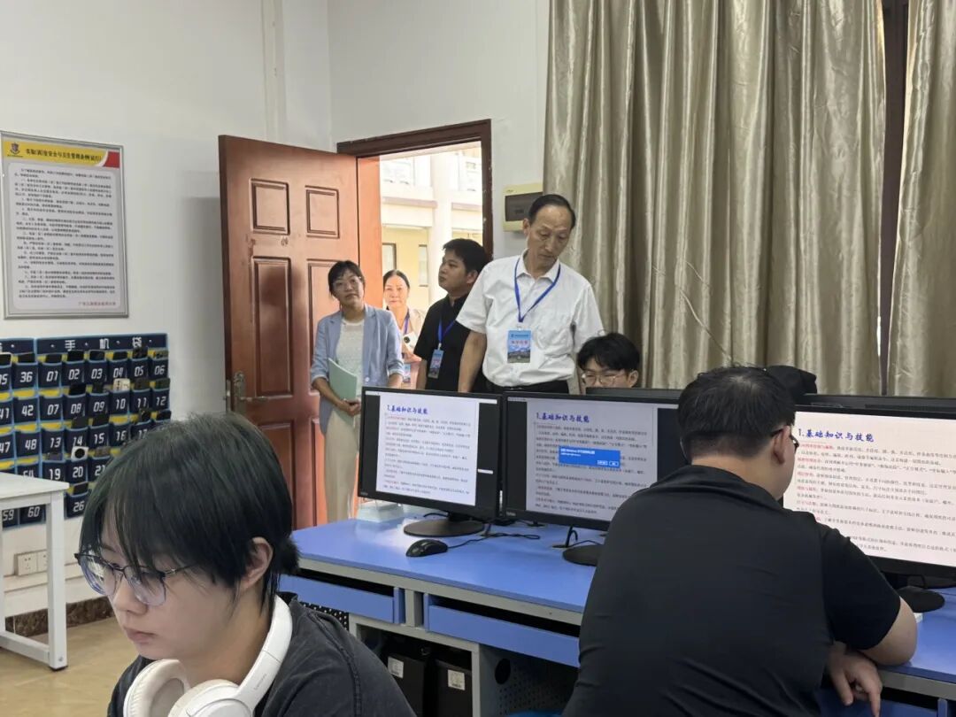 图片 1 图片 1