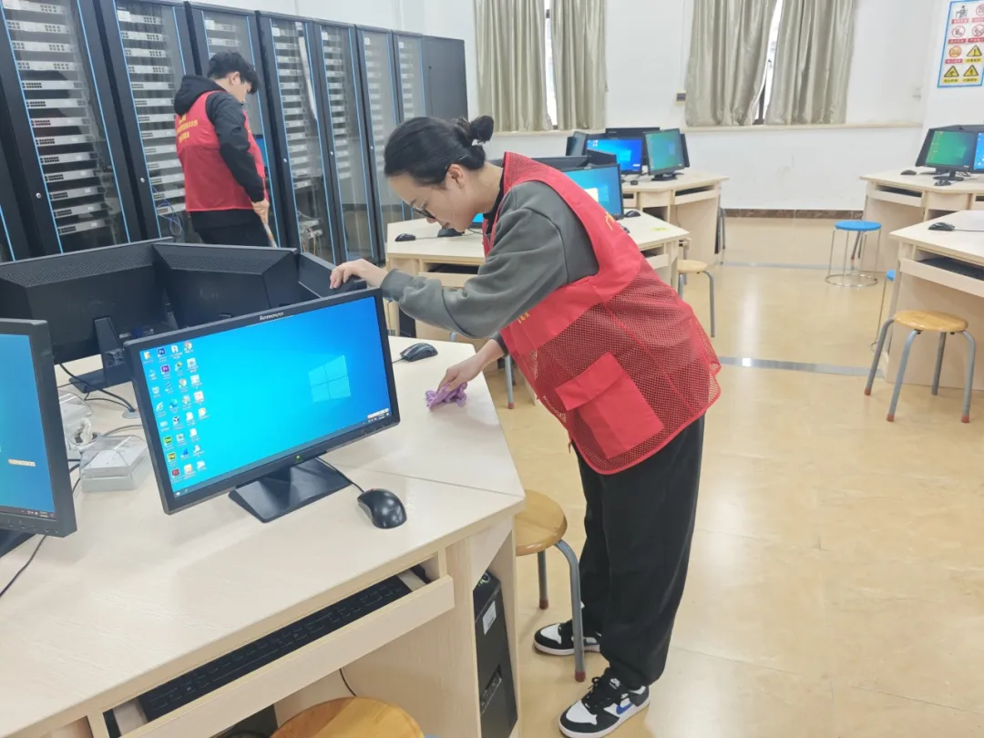 图片 2 图片 2