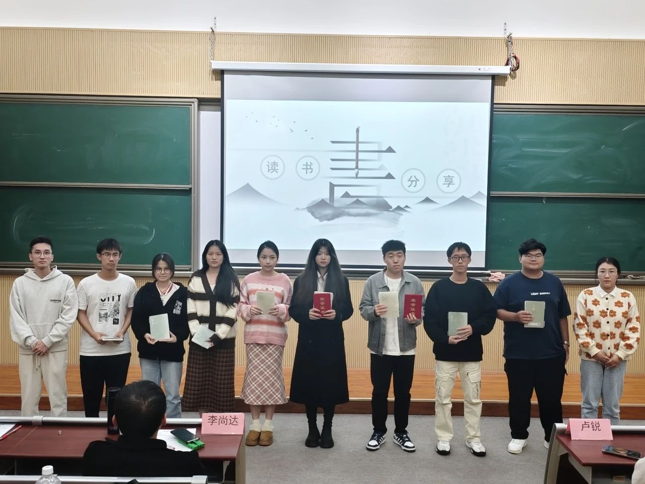 图片 8 图片 8