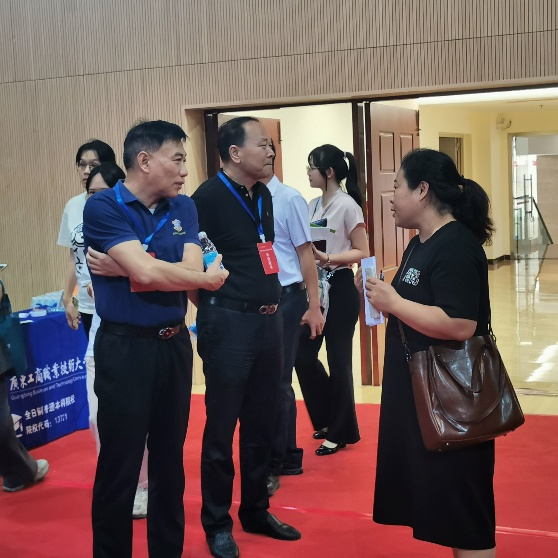 图片 11 图片 11