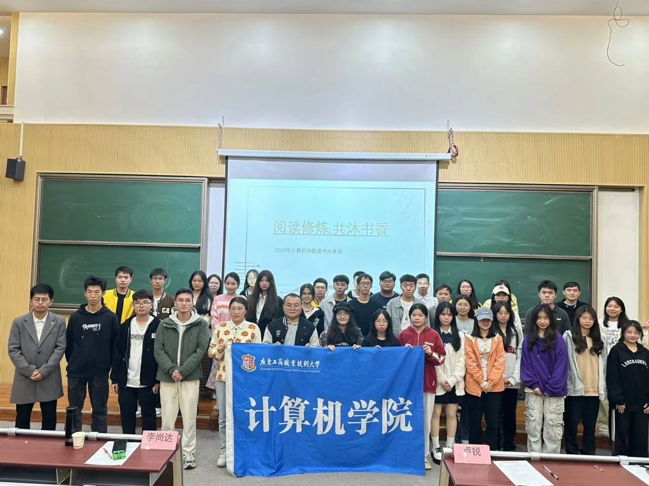 图片 10 图片 10