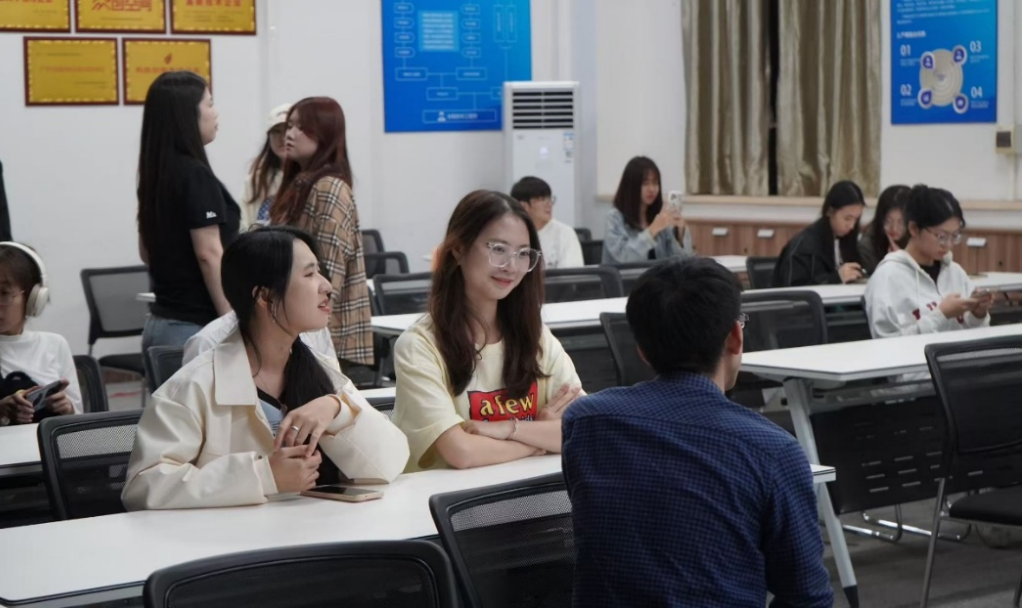 图片 7 图片 7