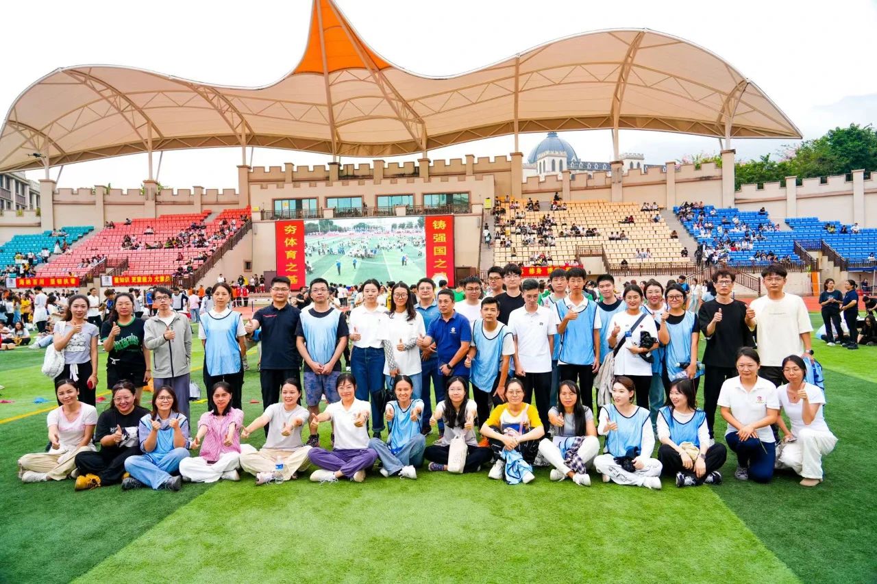 图片 12 图片 12