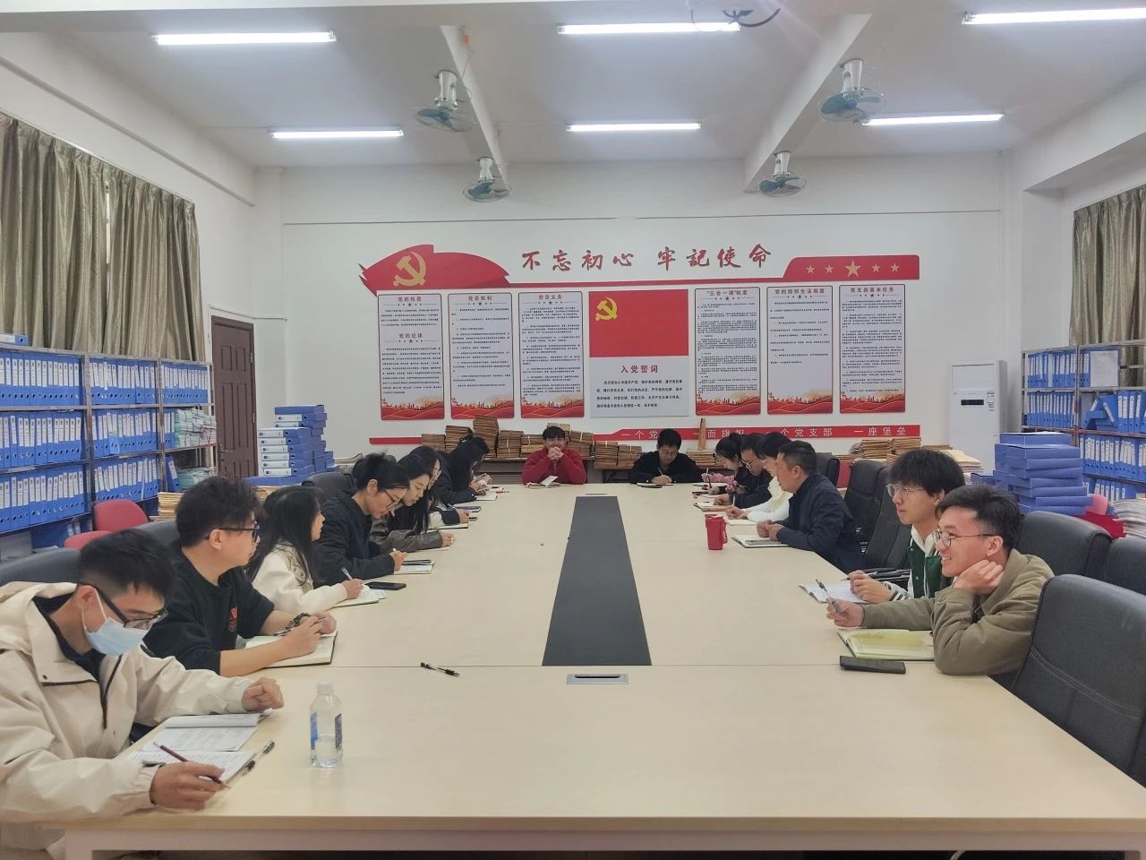 图片 2 图片 2