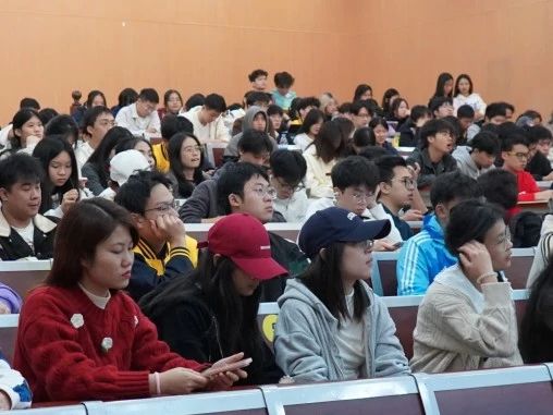 图片 2 图片 2