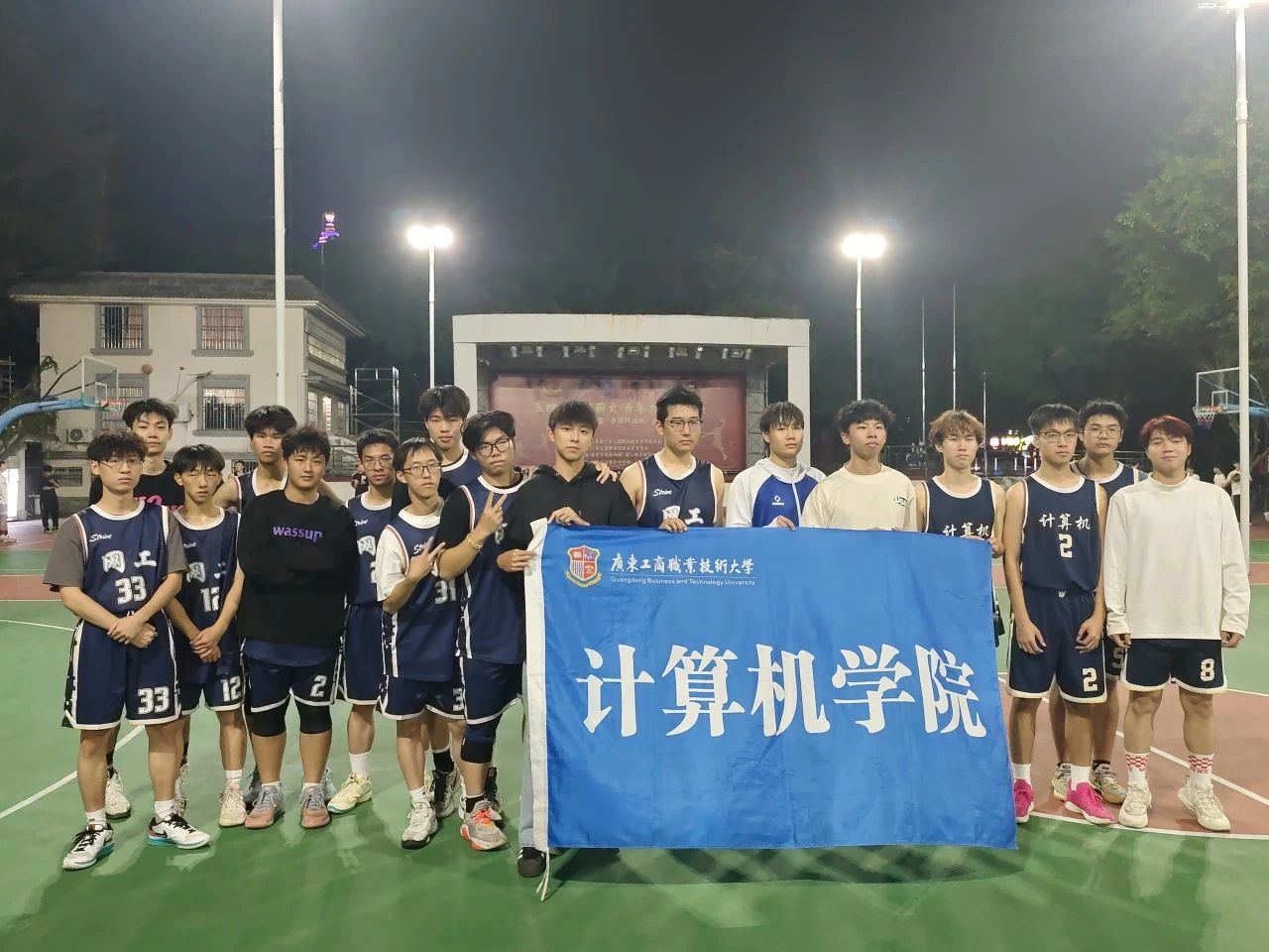 图片 4 图片 4