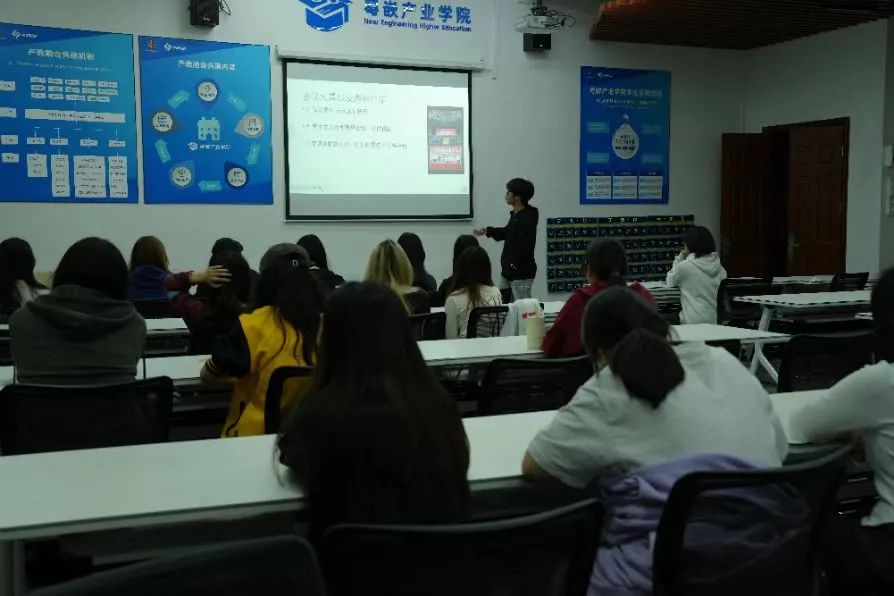 图片 9 图片 9
