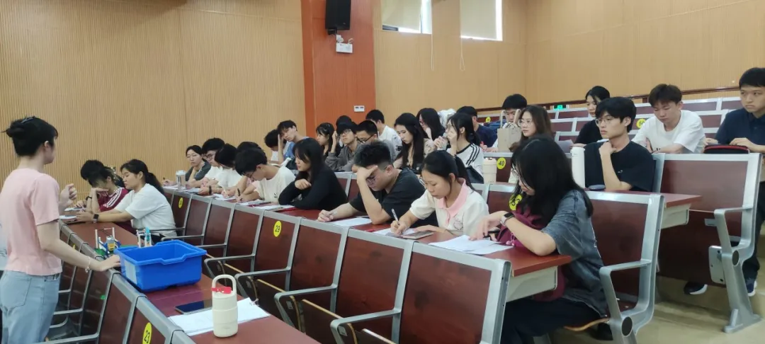 图片 图片
