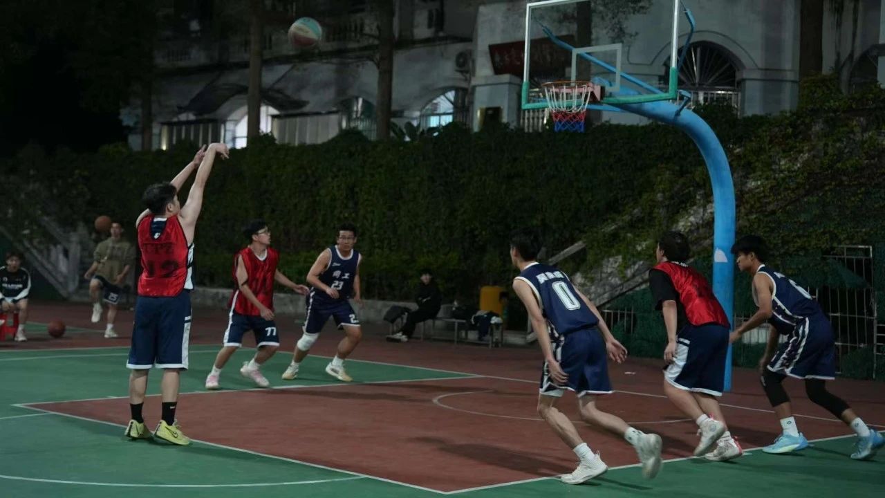 图片 7 图片 7