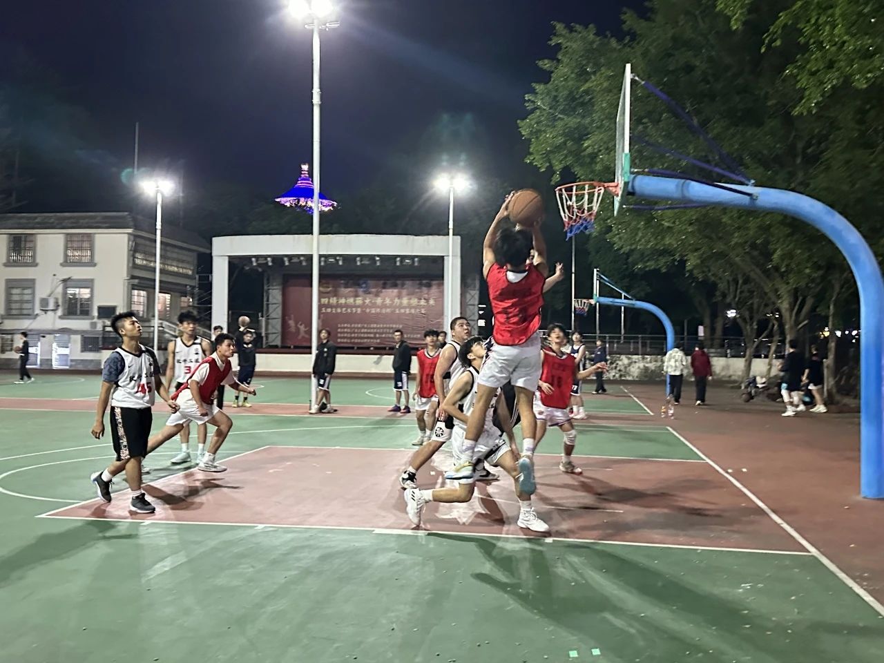 图片 3 图片 3