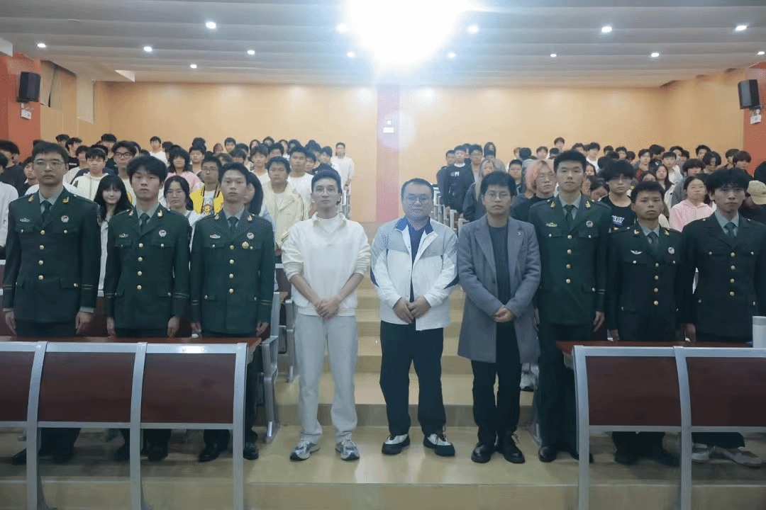 图片 9 图片 9