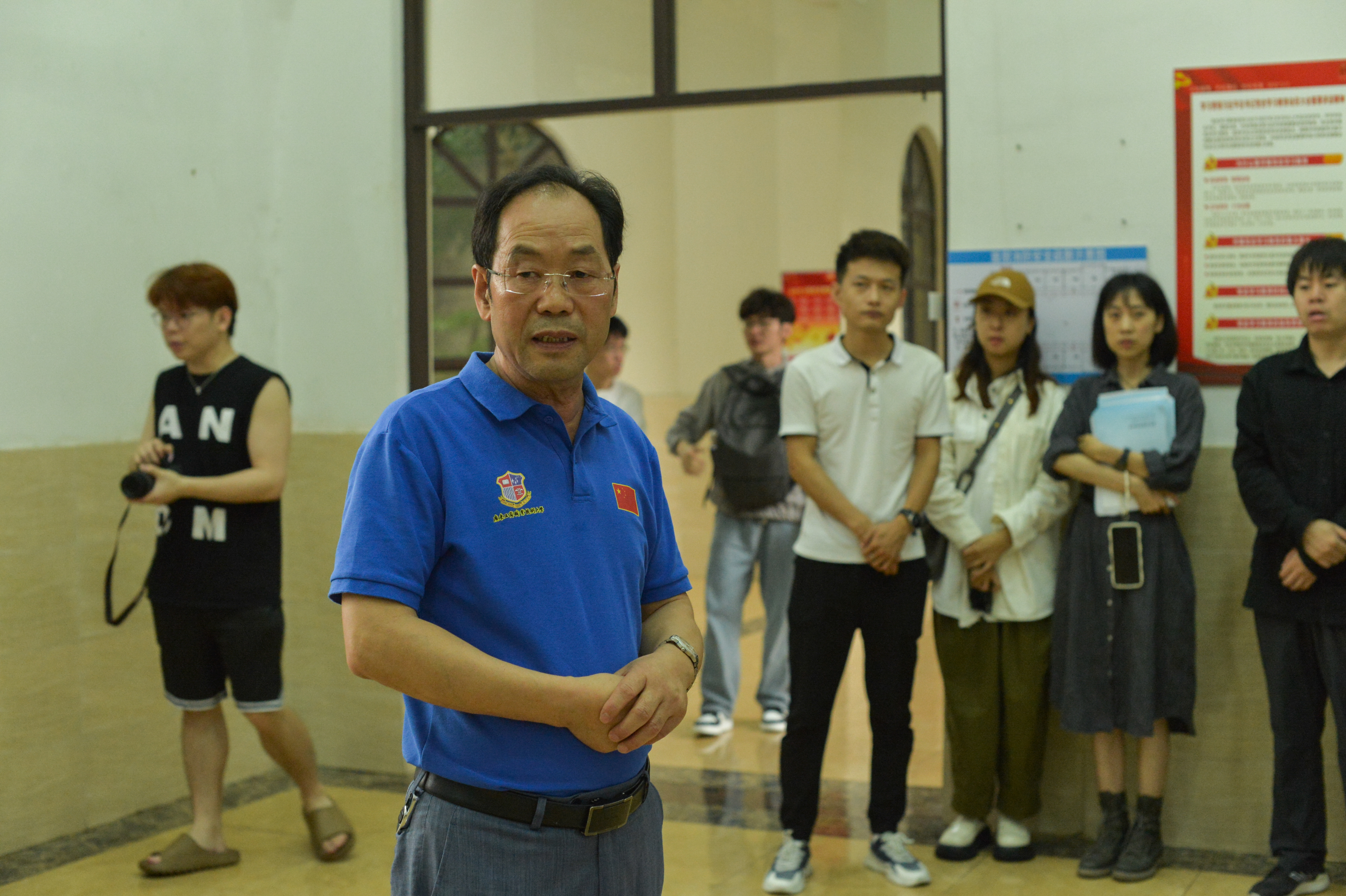 图为张有谊在开展现场讲话.jpg 图为张有谊在开展现场讲话.jpg
