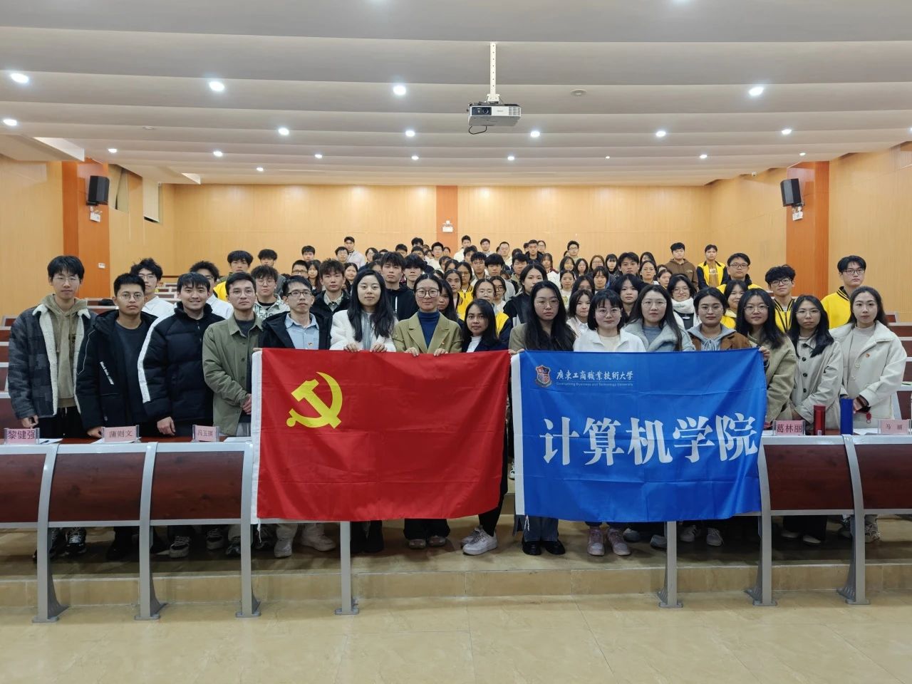 图片 8 图片 8