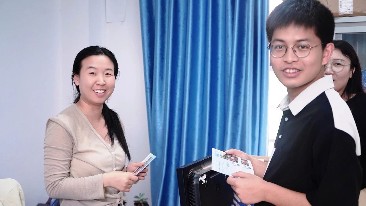图片 14 图片 14