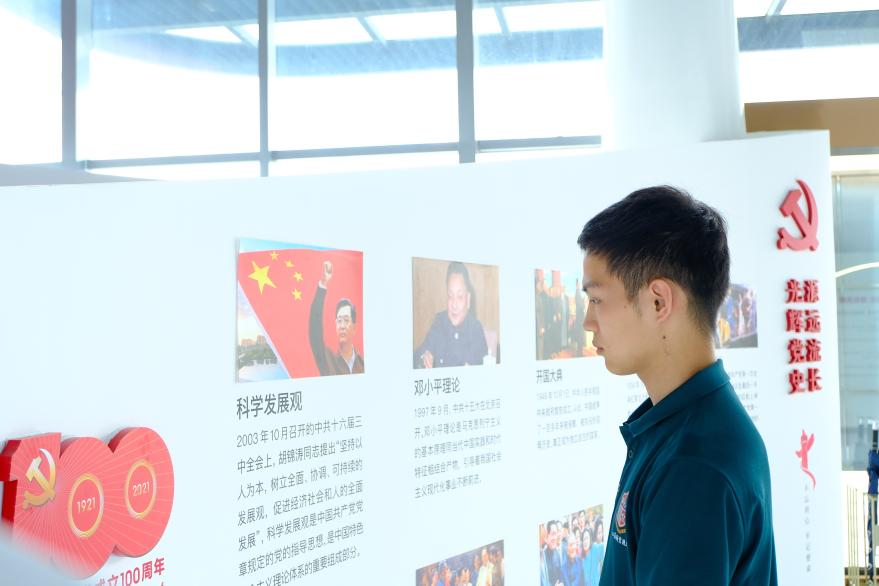 图片 2 图片 2