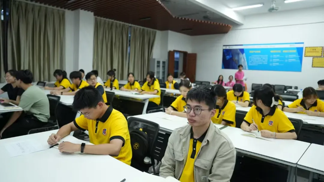 图片 7 图片 7